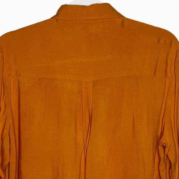 beachLunchLounge Button Up Collared Long Sleeve Semi-Sheer Top M - Picture 4 of 9